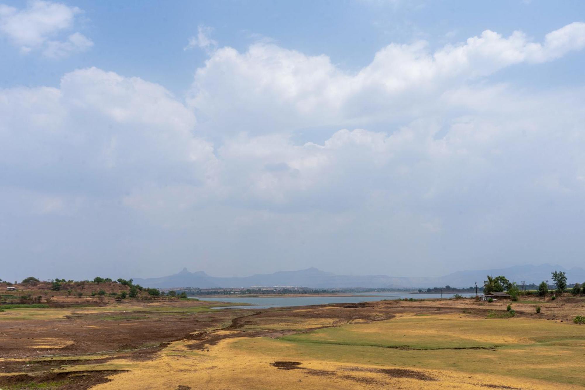 The Riverine Stay By The Lake Igatpuri Esterno foto