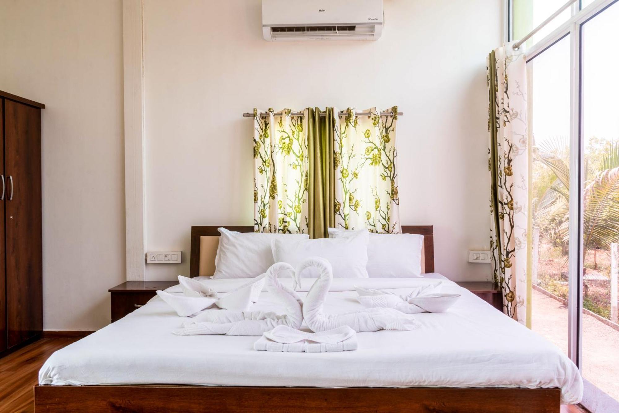 The Riverine Stay By The Lake Igatpuri Esterno foto